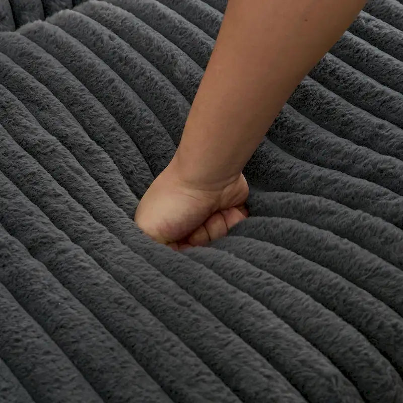 Chaise longue surdimensionnée moderne gris foncé de 47,8 po avec pouf et oreillers
